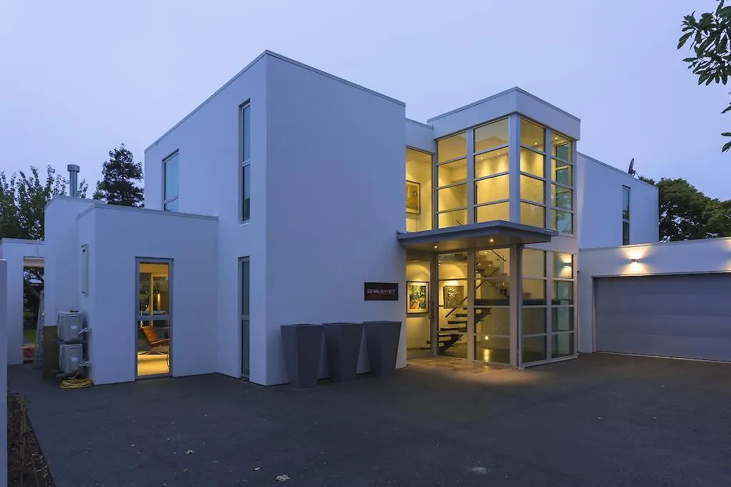 Bed & Breakfast The Establishment Boutique Accommodation Christchurch