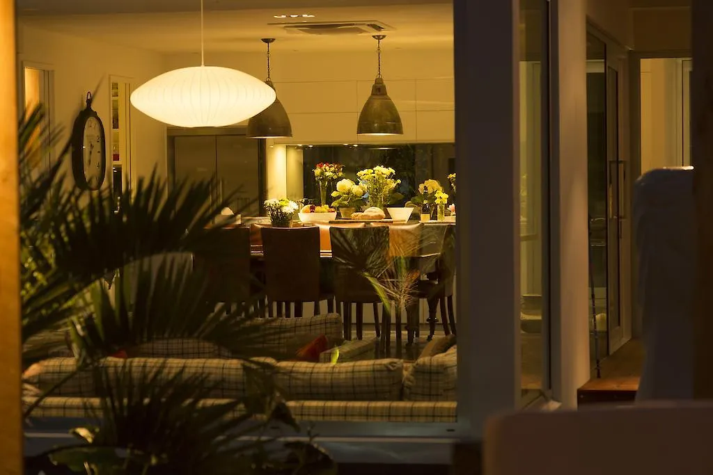 Bed & Breakfast The Establishment Boutique Accommodation Christchurch