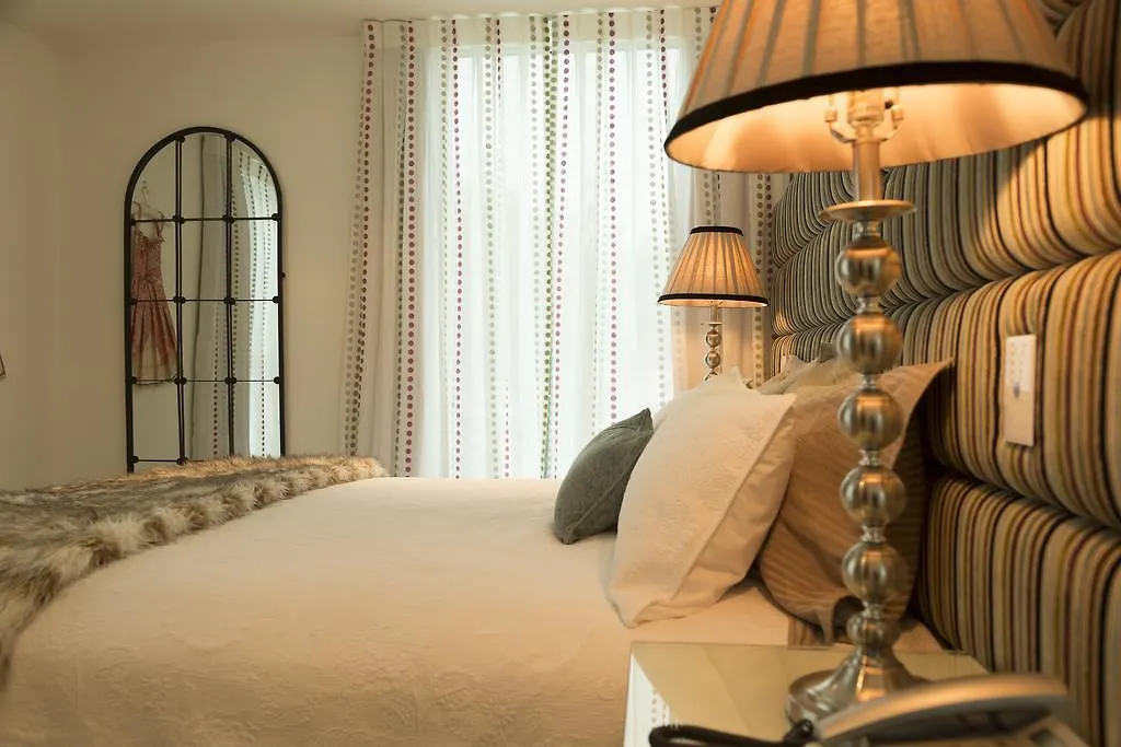 The Establishment Boutique Accommodation Christchurch Panzió