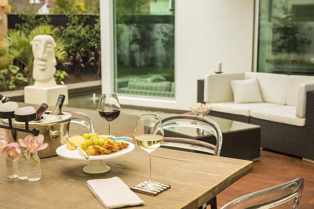 The Establishment Boutique Accommodation Christchurch
